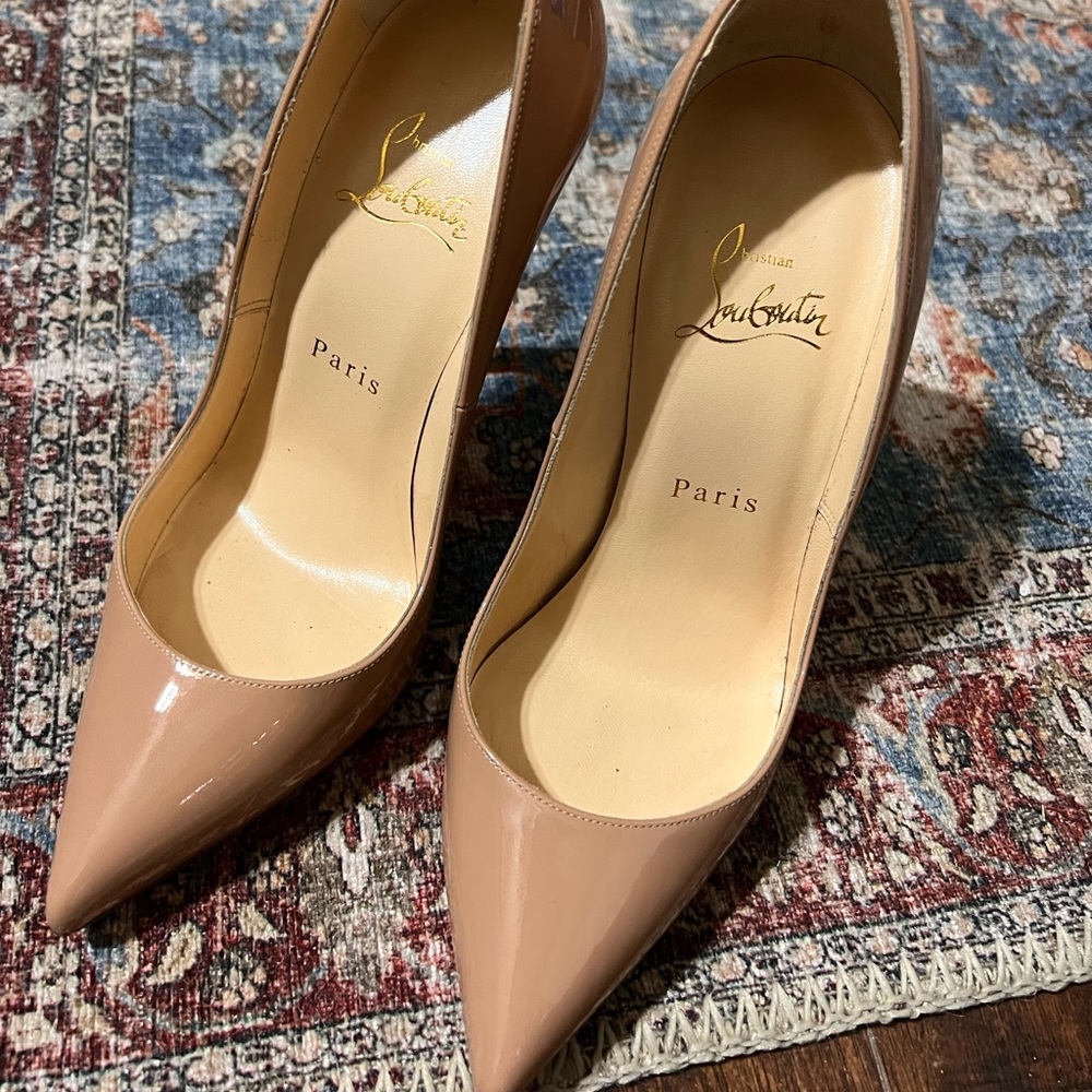 Christian Louboutin Pigalle in nude 36.5